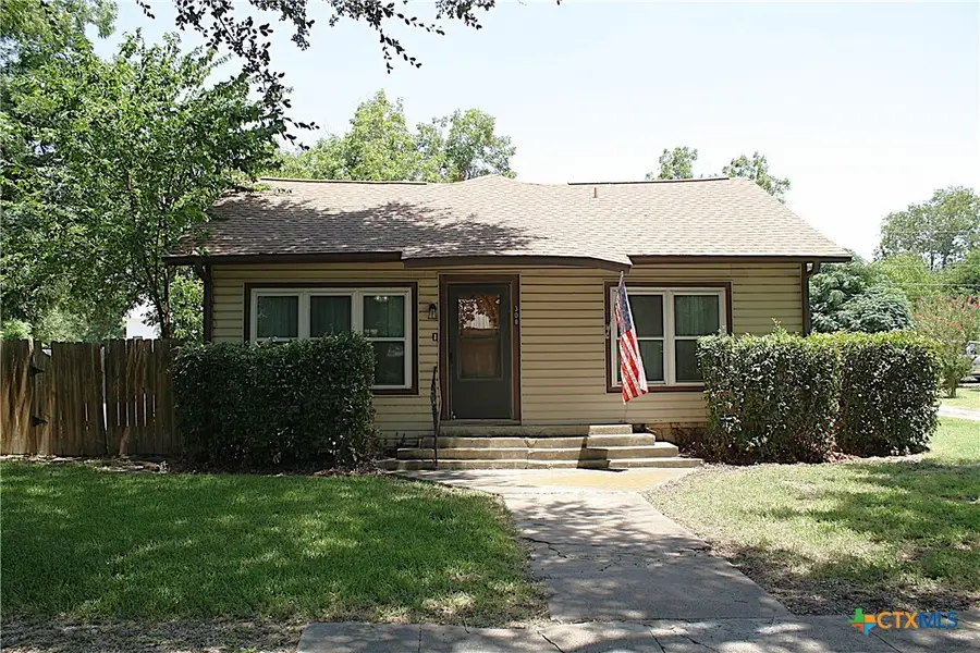308 Josephine St, Holland, TX 76534 - #2