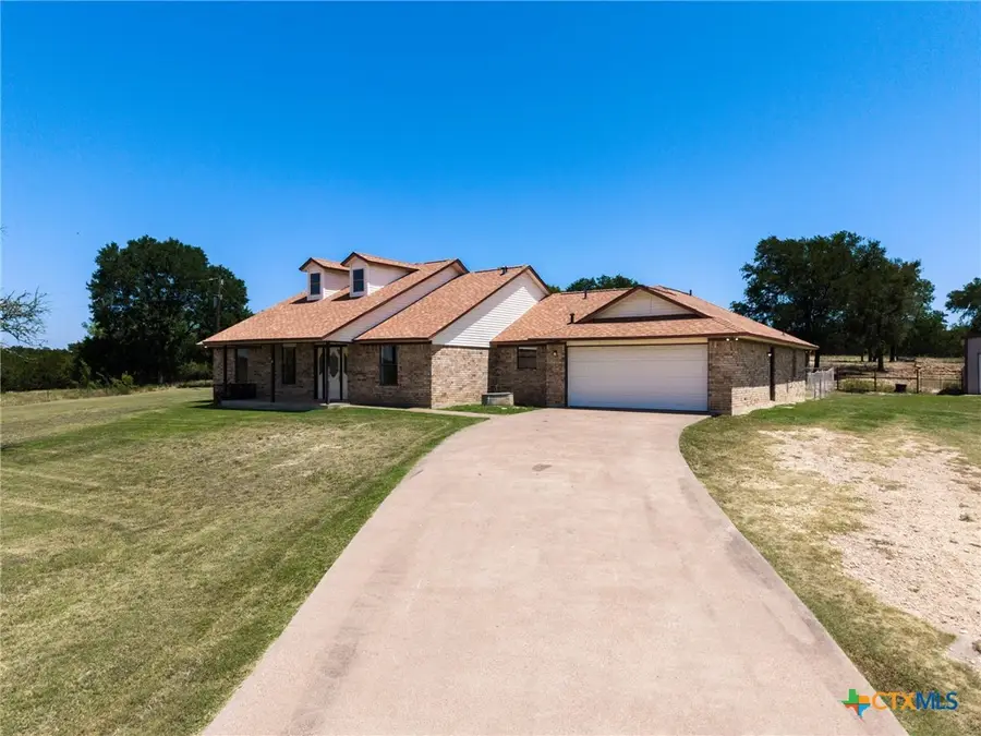 10072 N State Highway 36, Jonesboro, TX 76538 - #2