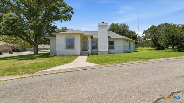 703 Lazy Bluff Lane, New Braunfels, TX 78130