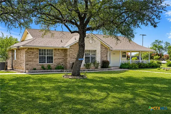 504 N Ave N, Johnson City, TX 78636