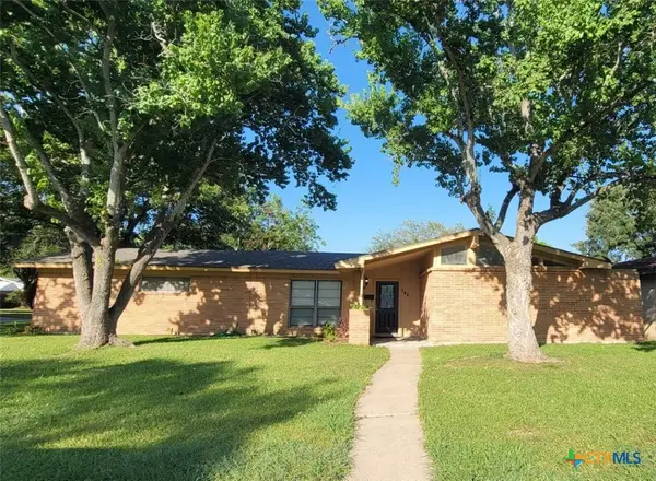 546 Willowick Drive, Port Lavaca, TX 77979