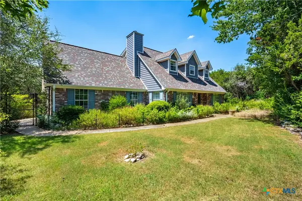 10302 Rocking H Road, Salado, TX 76571