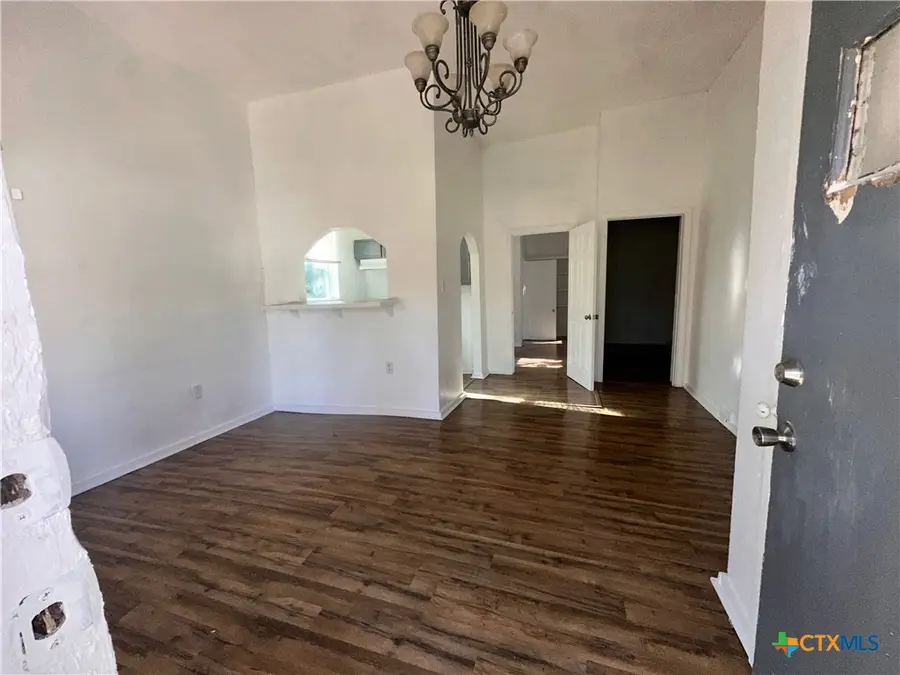 1105 N 12th Street, Killeen, TX 76541 - #2