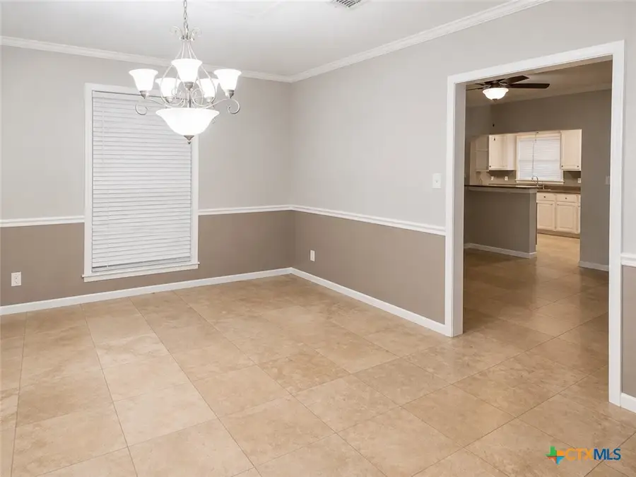 1801 N Main Street, Victoria, TX 77901 - #3