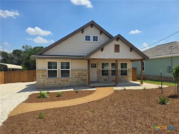 1746 Blueridge, Canyon Lake, TX 78133