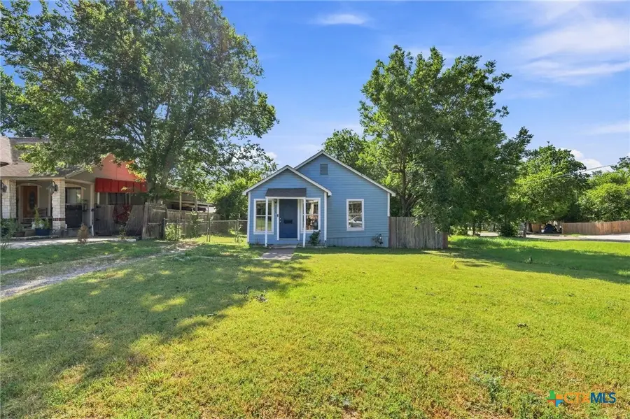 915 S 2nd Street, Temple, TX 76504 - #2