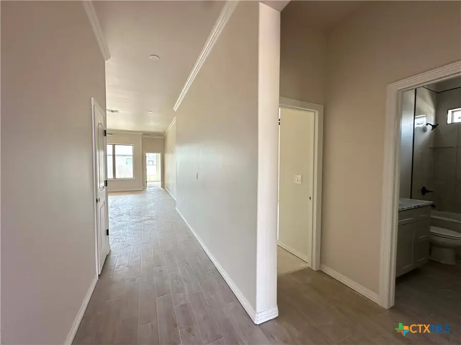 409 Magnolia, Troy, TX 76579 - #2