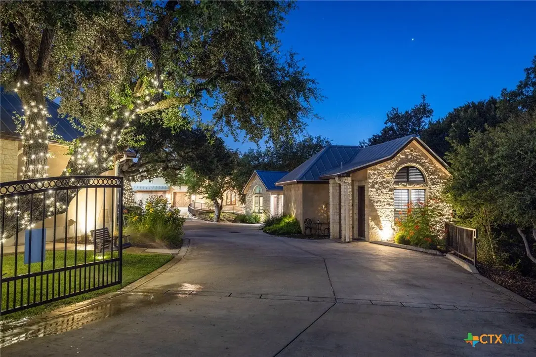 1185 Gruene Road, New Braunfels, TX 78130 - #1