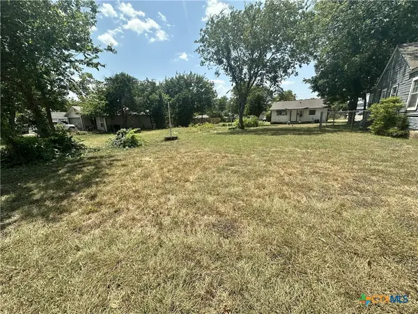 1306 S 47th Street, Temple, TX 76504