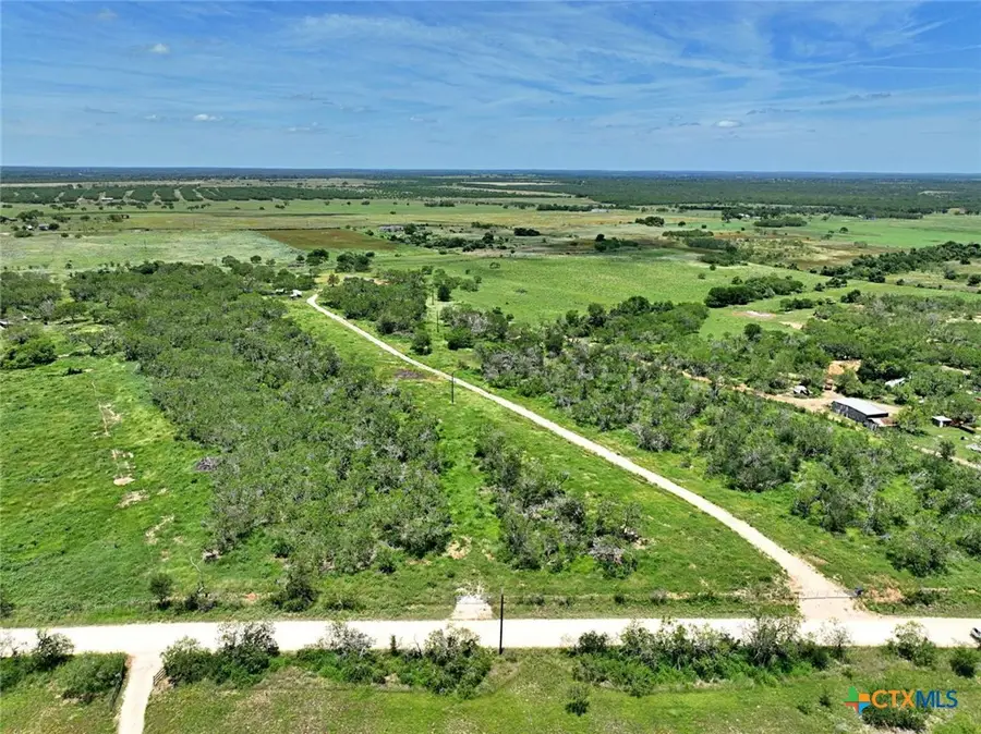 501 County Road 477, Stockdale, TX 78160 - #2