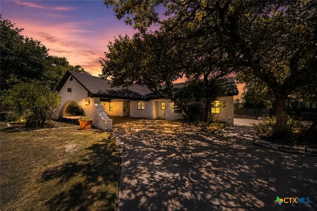 349 Arrowhead Point Road, Belton, TX 76513 - #1