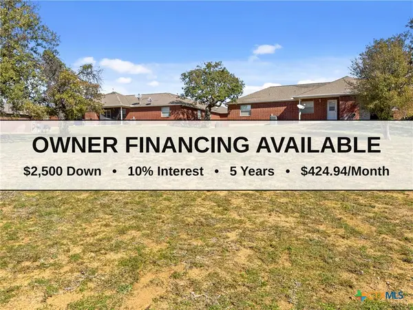 2100 Cedar Valley Drive, Kingsland, TX 78639