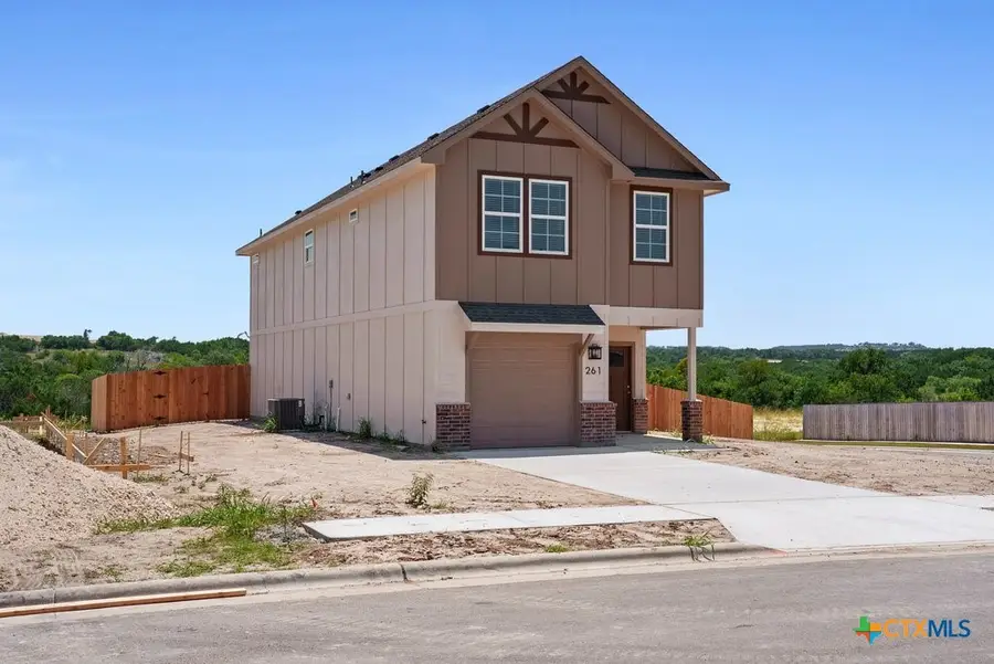 261 Monty Avenue, Gatesville, TX 76528 - #2