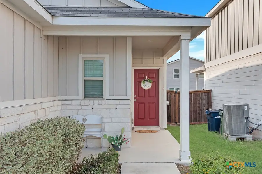 433 Stone Water Lane, Jarrell, TX 76537 - #2