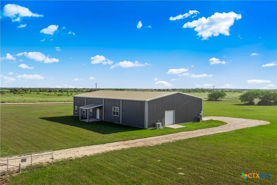 59 Leaning Oak Road, Victoria, TX 77904 - #2