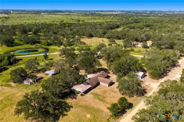 2173 County Road 434 Loop, Rockdale, TX 76567