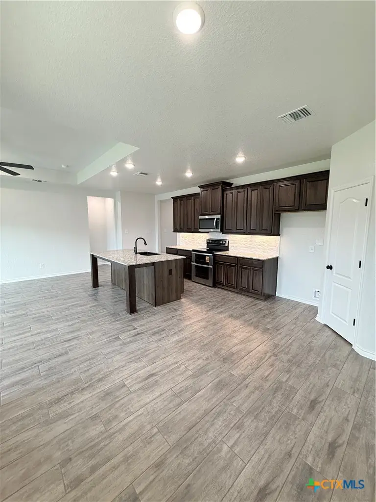 813 Waylon Circle, Killeen, TX 76542 - #3