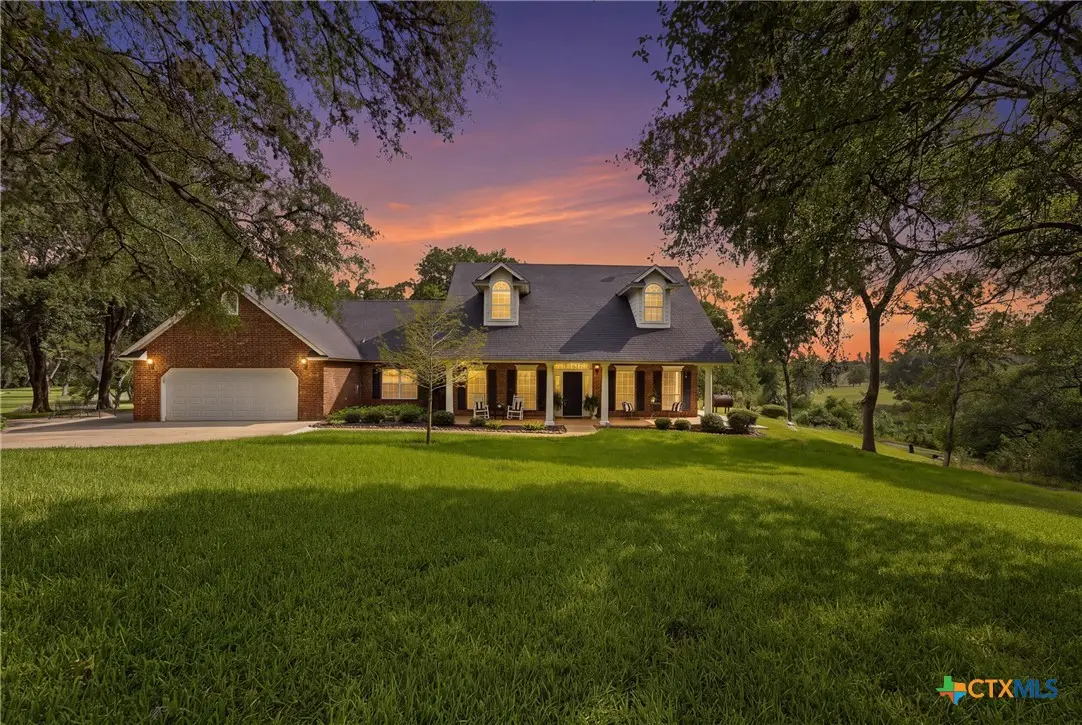 1196 Loch Lane, Seguin, TX 78155 - #1