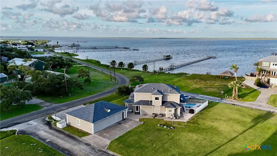 102 Smith Cove Road, Rockport, TX 78382 - #2
