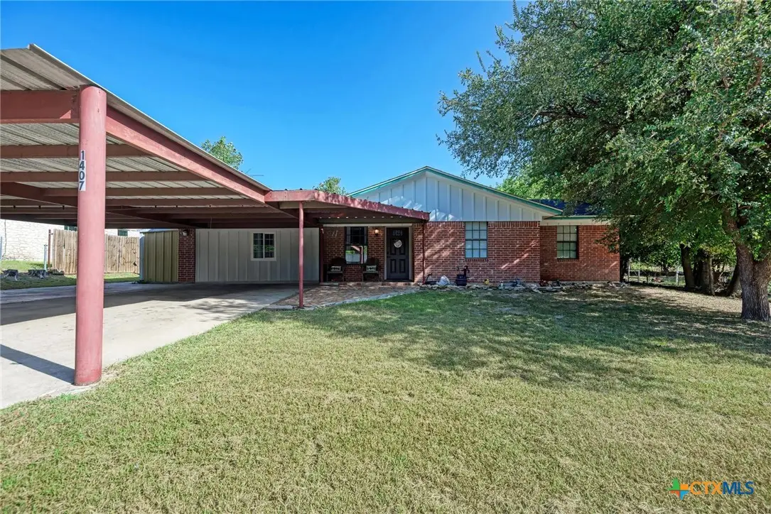 1407 W Avenue C, Lampasas, TX 76550 - #1
