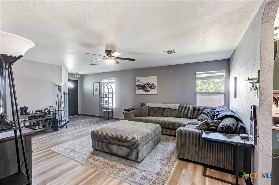 3201 John Porter Drive, Killeen, TX 76543 - #3