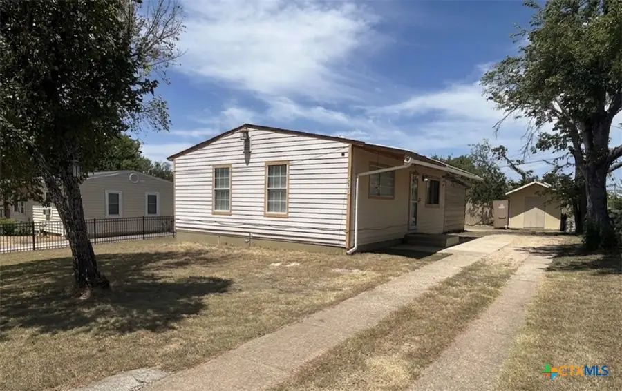 303 Collins Avenue, Killeen, TX 76541 - #2