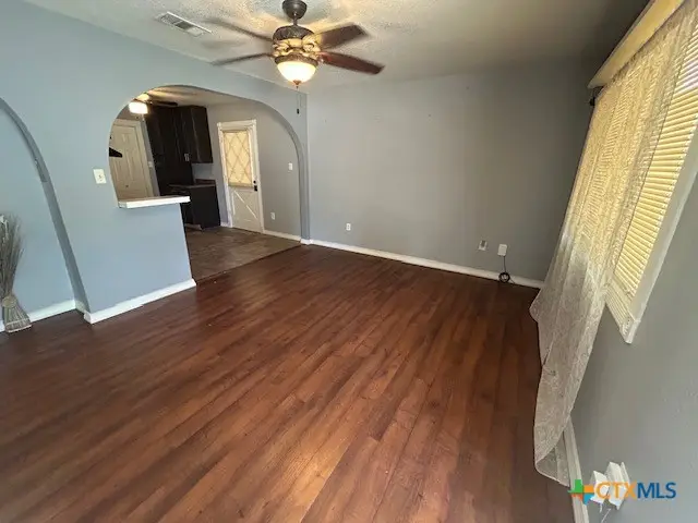 303 Collins Avenue, Killeen, TX 76541 - #3
