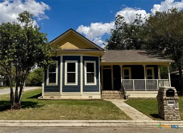 1430 N Hamilton Street, Gonzales, TX 78629
