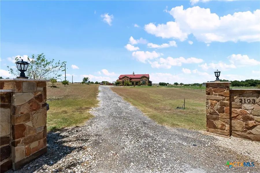 2103 County Road 320, Granger, TX 76530 - #3