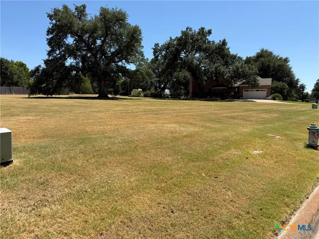 205 Twelve Oaks Drive, Temple, TX 76504 - #1