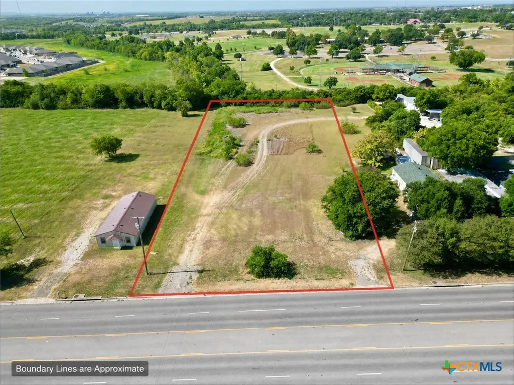 2001 E Adams Avenue, Temple, TX 76501 - #1