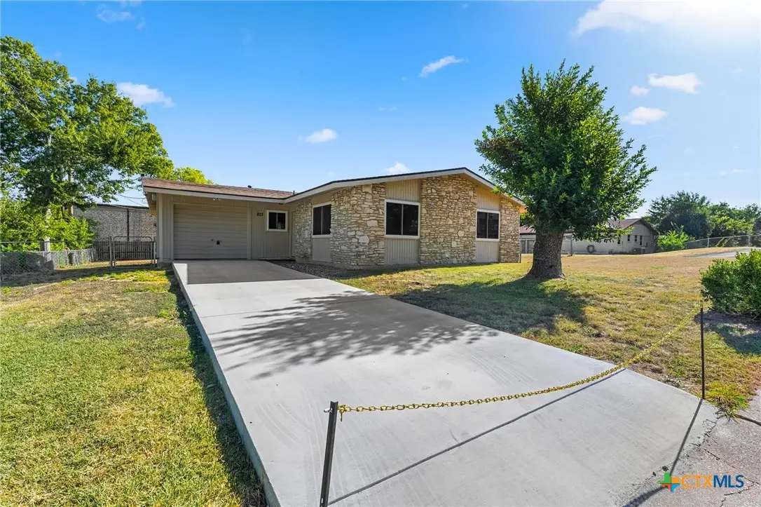 801 Adela Street, Killeen, TX 76541 - #1