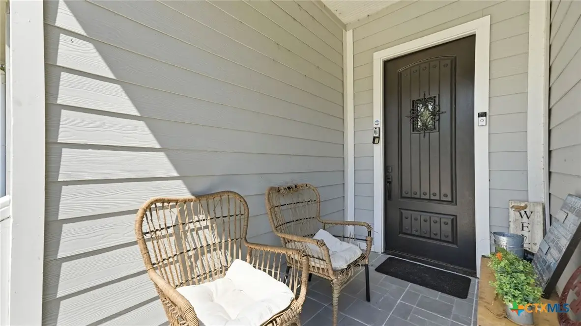 341 Comanche Street, New Braunfels, TX 78130 - #1