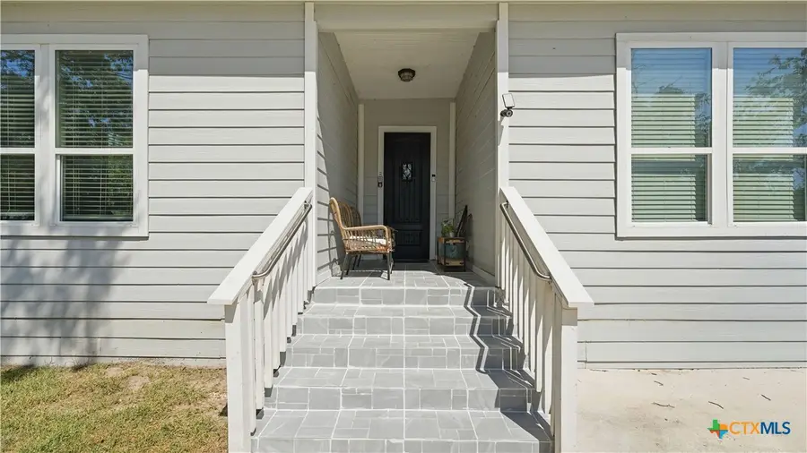 341 Comanche Street, New Braunfels, TX 78130 - #2