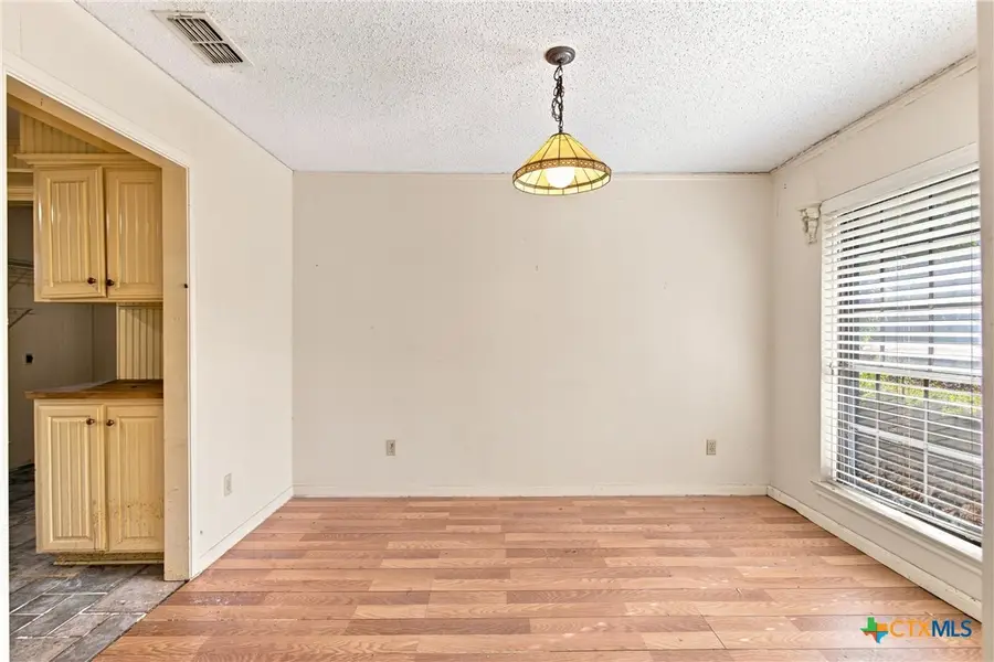 405 Cottonwood Drive, Harker Heights, TX 76548 - #3