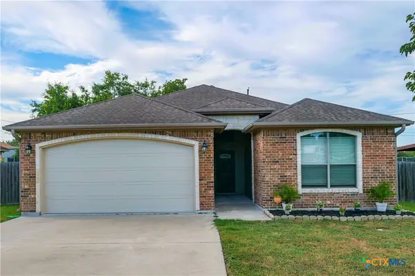 120 Sandpiper Drive, Victoria, TX 77905