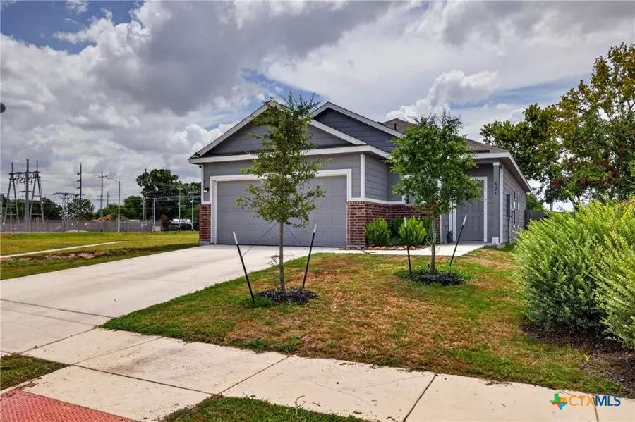 621 Kulpa Cross, Seguin, TX 78155 - #3