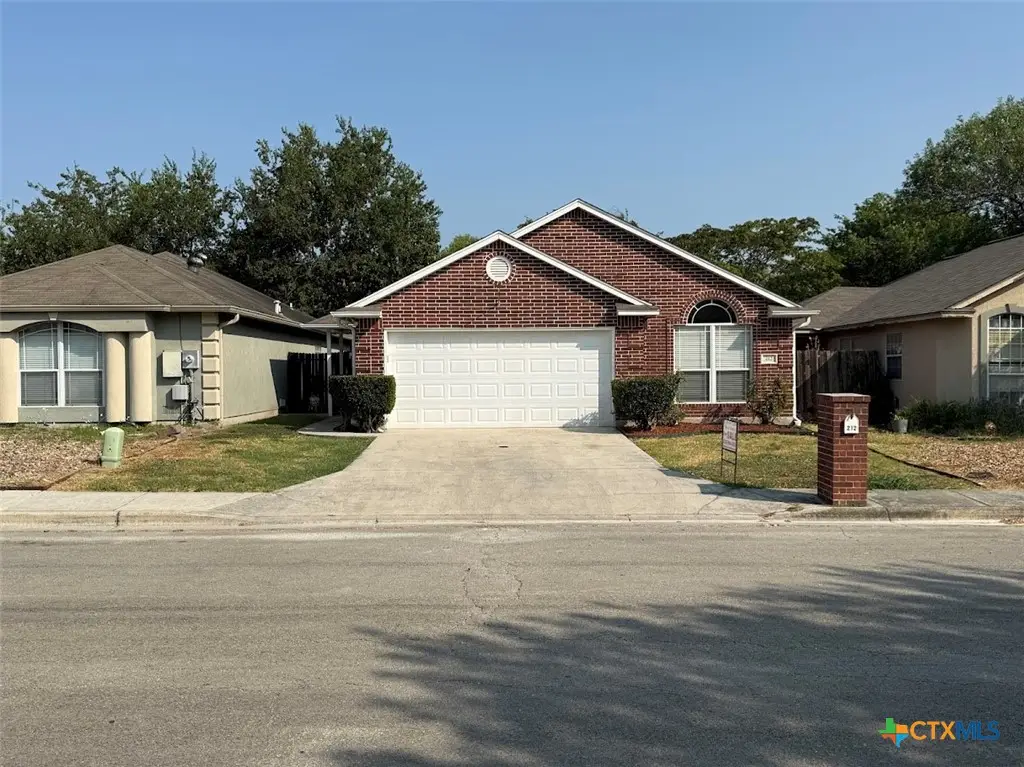 212 Dogwood Drive, New Braunfels, TX 78130 - #1