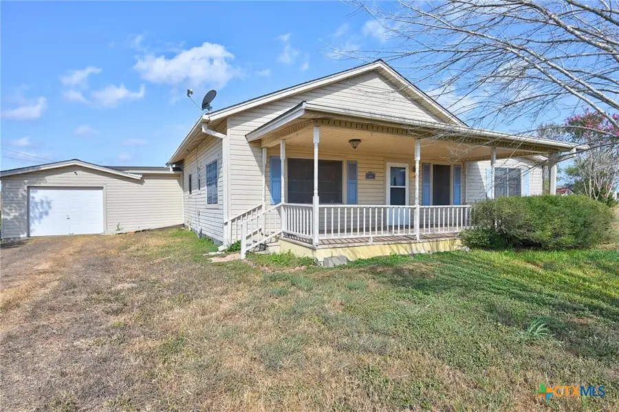 1134 State Higway 95, Shiner, TX 77984 - #2