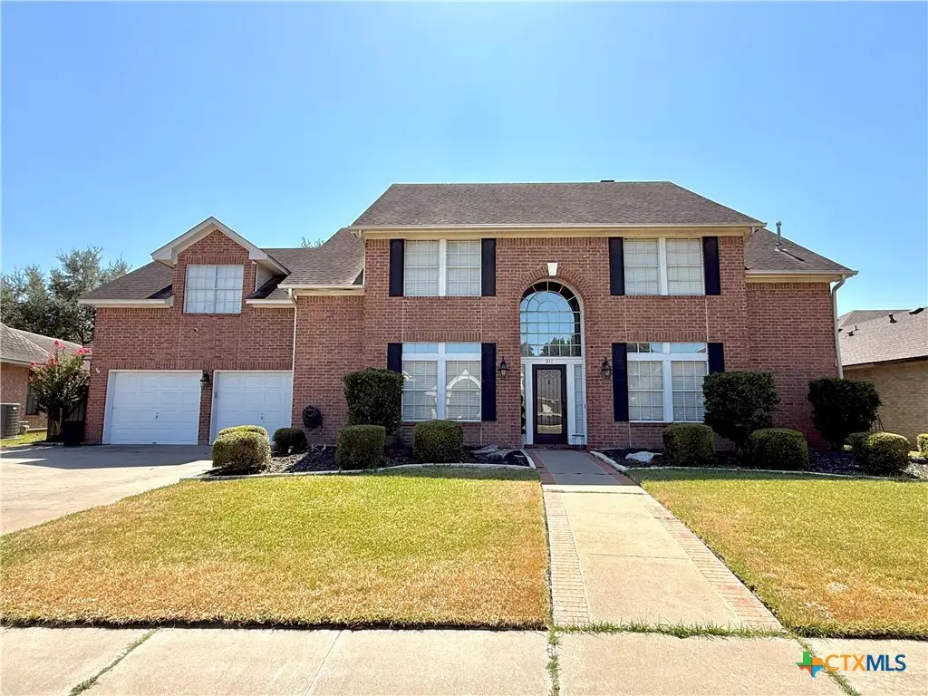 311 Charleston Drive, Victoria, TX 77904 - #1
