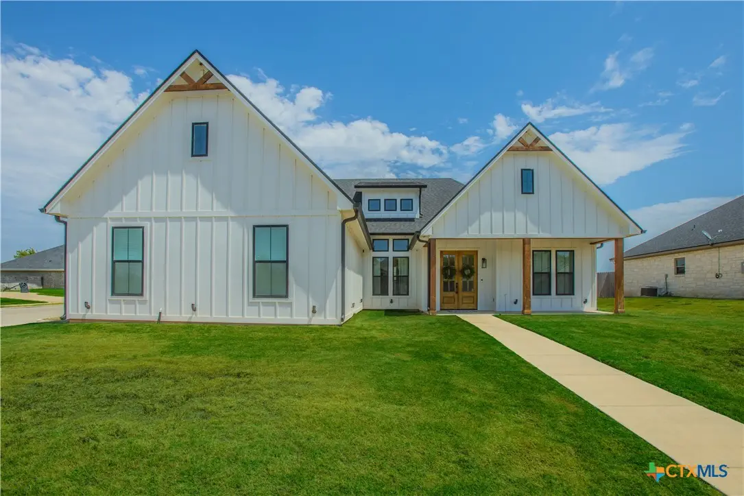 116 Indian Trails Road, Riesel, TX 76682 - #1