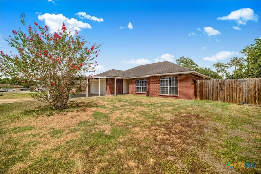 504 Canadian, Victoria, TX 77905 - #2