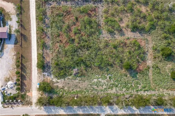 00 Engelke, Kyle, TX 78640