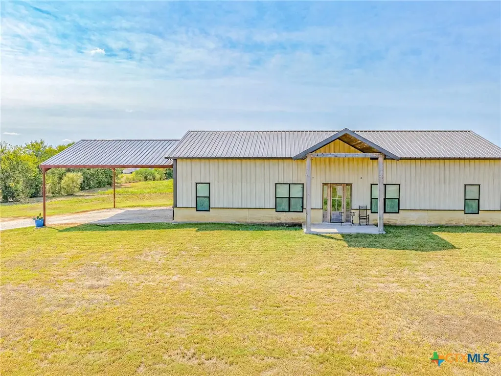 487 County Road 301, Shiner, TX 77984 - #1