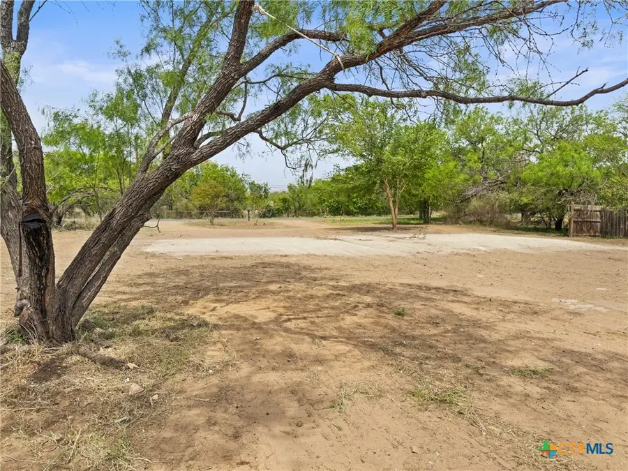 302 Seneca Drive, Burnet, TX 78611 - #3