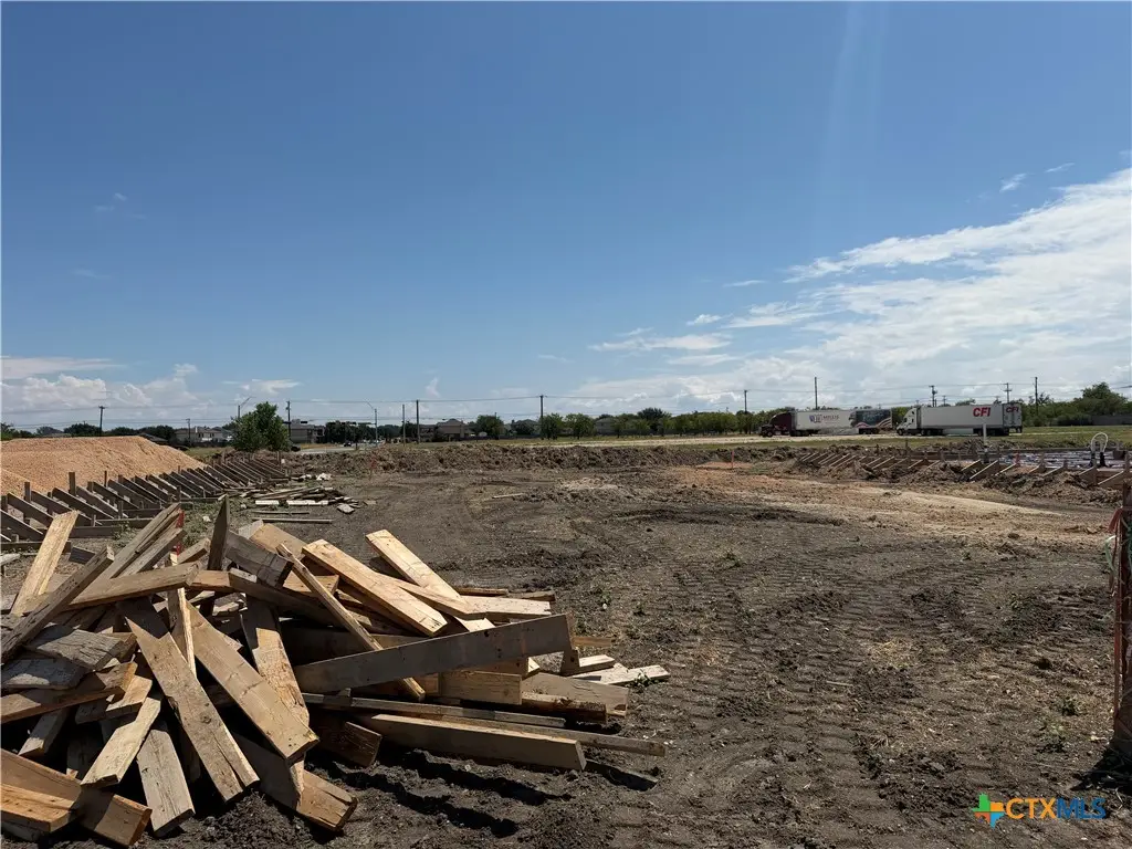 7206 Mcgregor Loop, Killeen, TX 76549 - #1