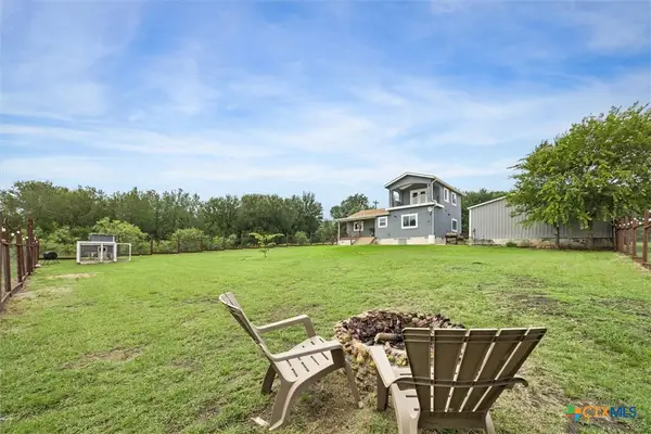 730 Spoke Hollow Road, Lockhart, TX 78644