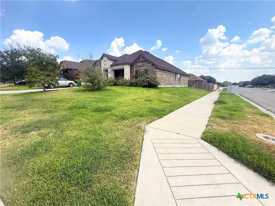 800 Siena Court, Harker Heights, TX 76548 - #2