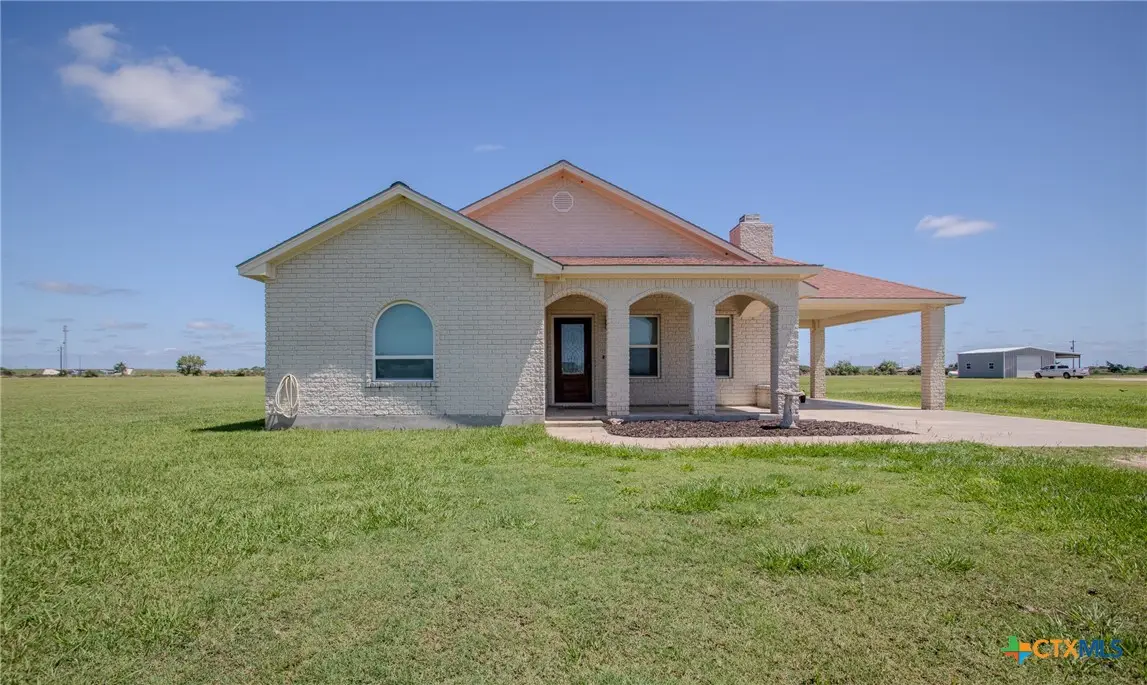 394 Sunrise Bay Drive, Port Lavaca, TX 77979 - #1
