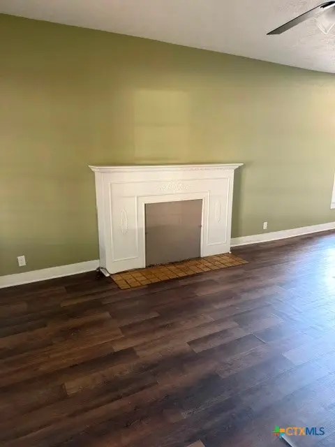 215 N Houston Avenue, Cameron, TX 76520 - #3